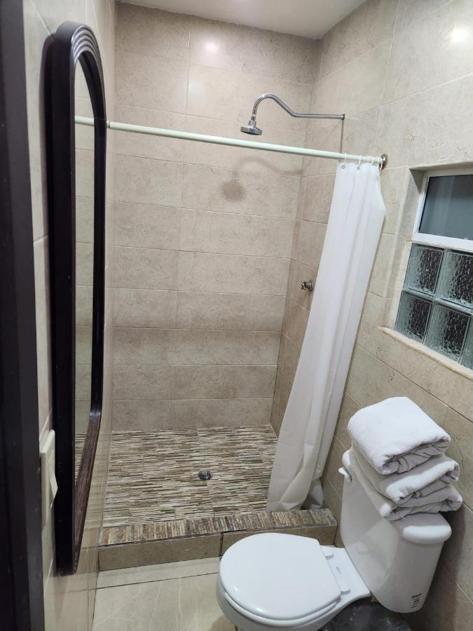 Hotel Don Quijote مكسيكالي المظهر الخارجي الصورة